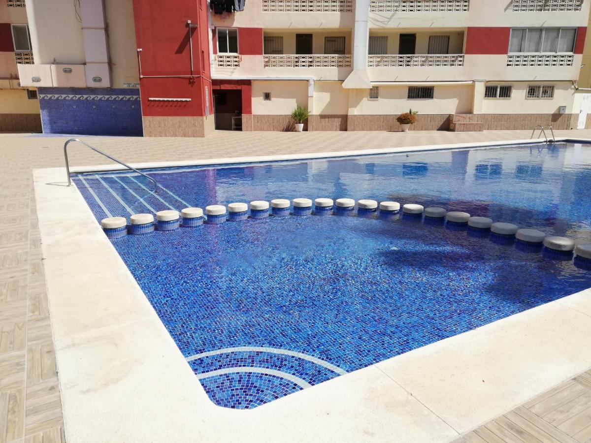 Don Ximo Solo Familia Serviplaya Playa de Gandía Exterior foto